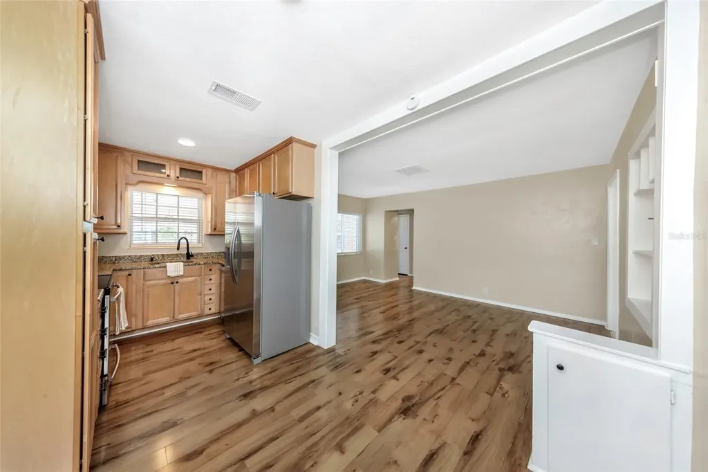3200 33rd Avenue N St Petersburg FL 33713