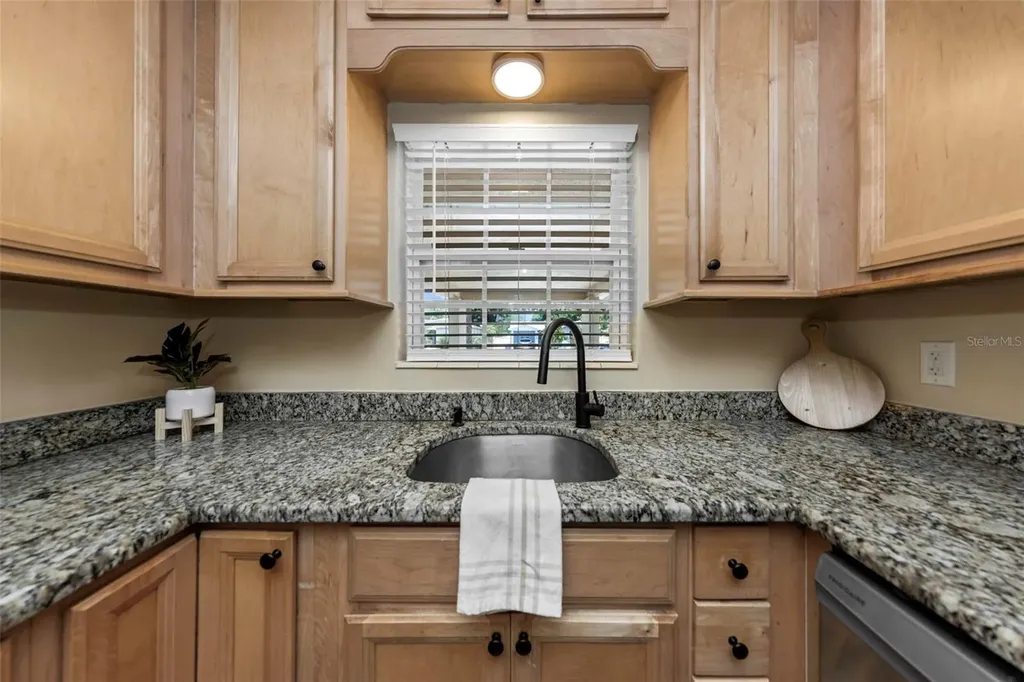 3200 33rd Avenue N St Petersburg FL 33713