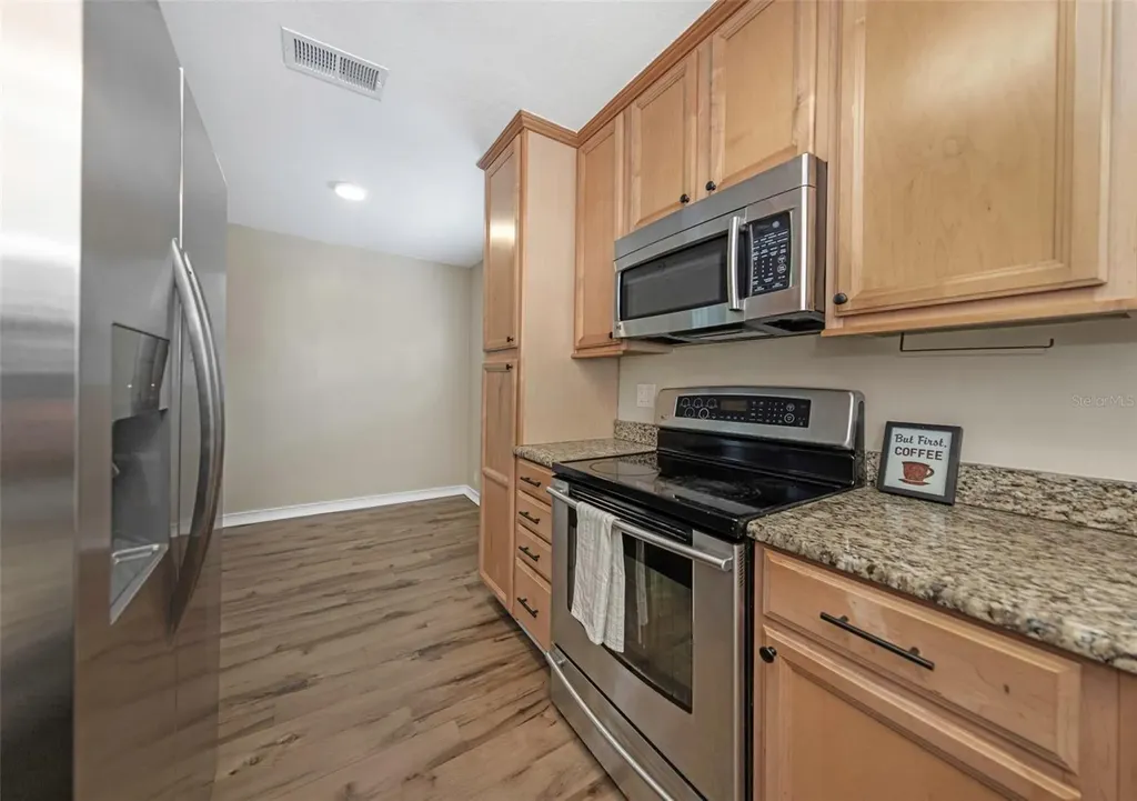 3200 33rd Avenue N St Petersburg FL 33713