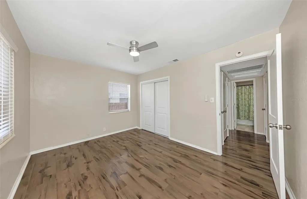 3200 33rd Avenue N St Petersburg FL 33713
