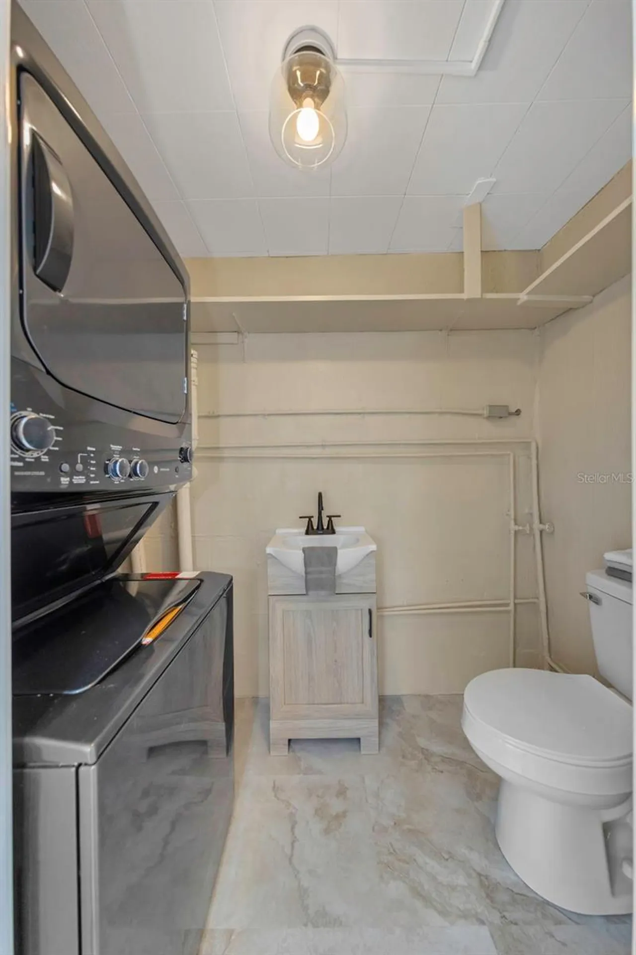 3200 33rd Avenue N St Petersburg FL 33713