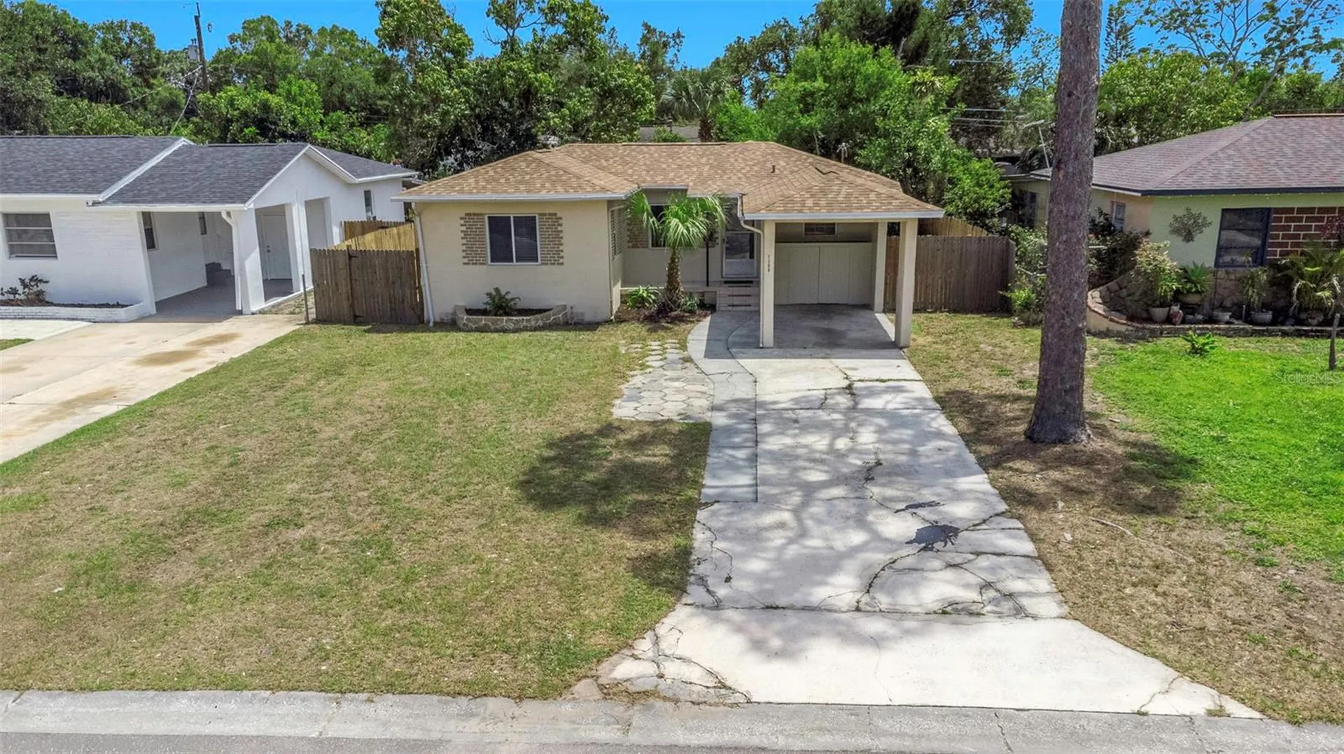 3200 33rd Avenue N St Petersburg FL 33713