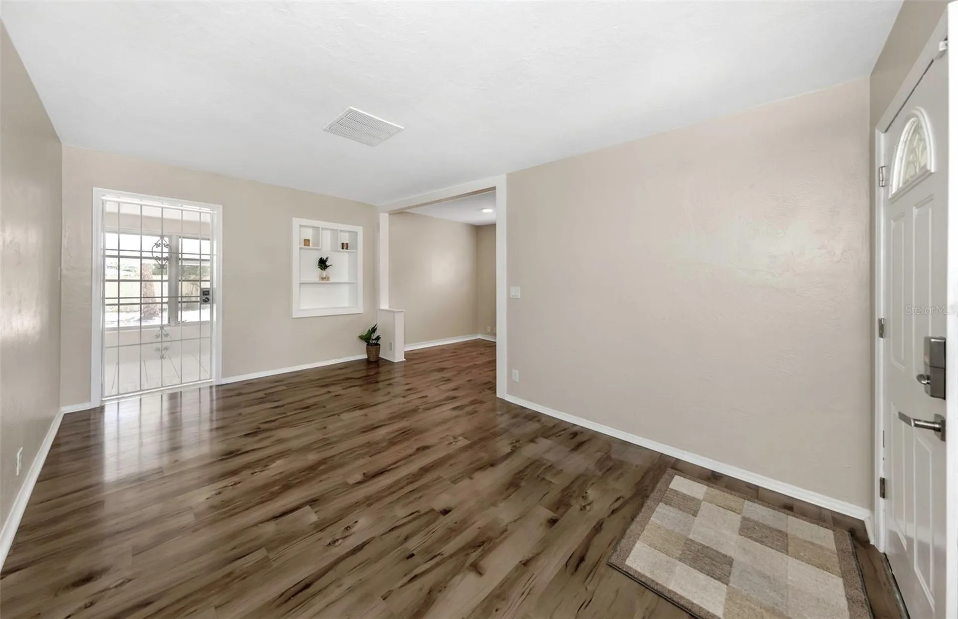 3200 33rd Avenue N St Petersburg FL 33713