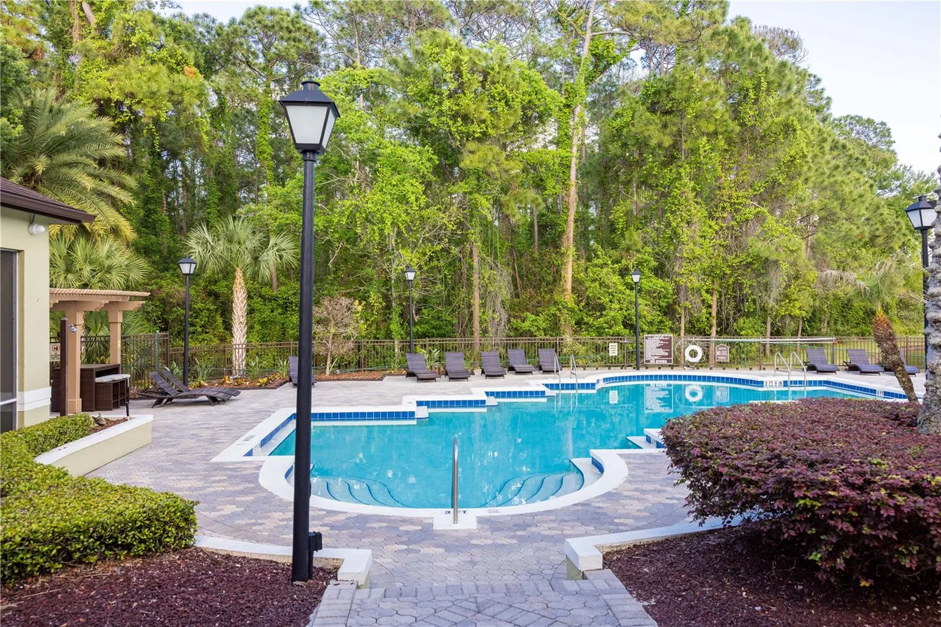 738 Crest Pines Drive Orlando FL 32828