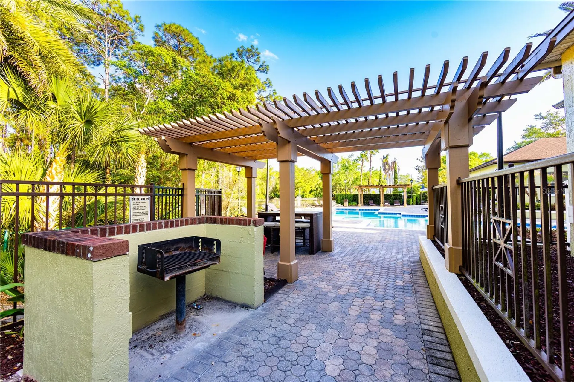 738 Crest Pines Drive Orlando FL 32828