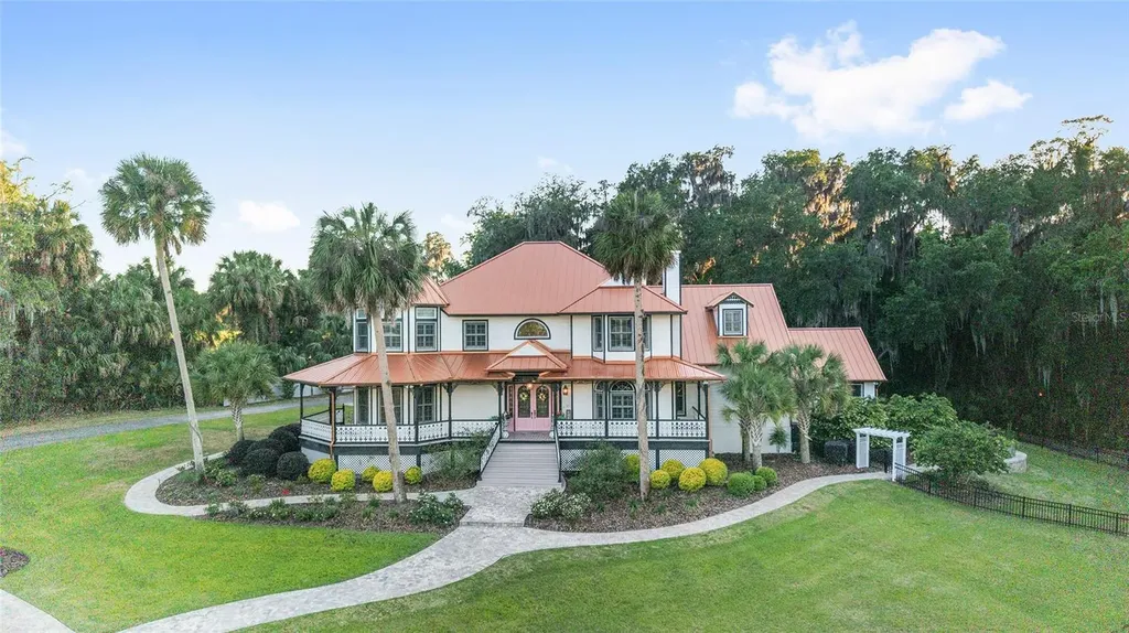 22620 Highway 441 N Micanopy FL 32667