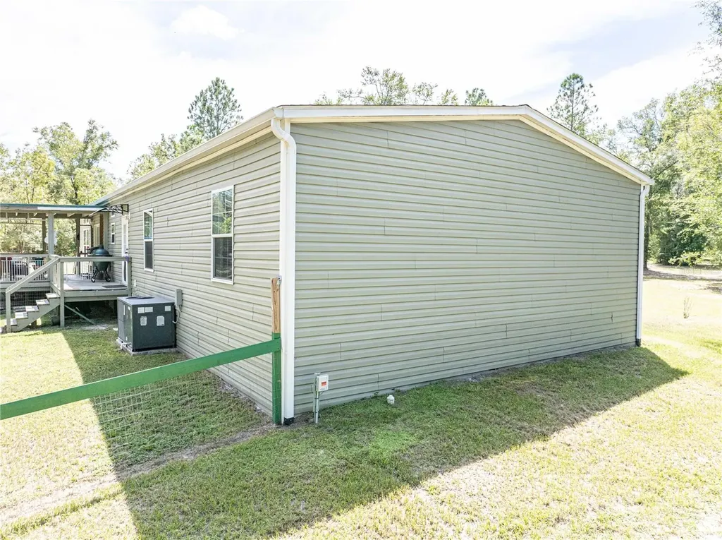11160 NW 5th Avenue Branford FL 32008