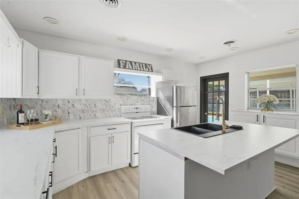 4510 Fetrow Drive Orlando FL 32812