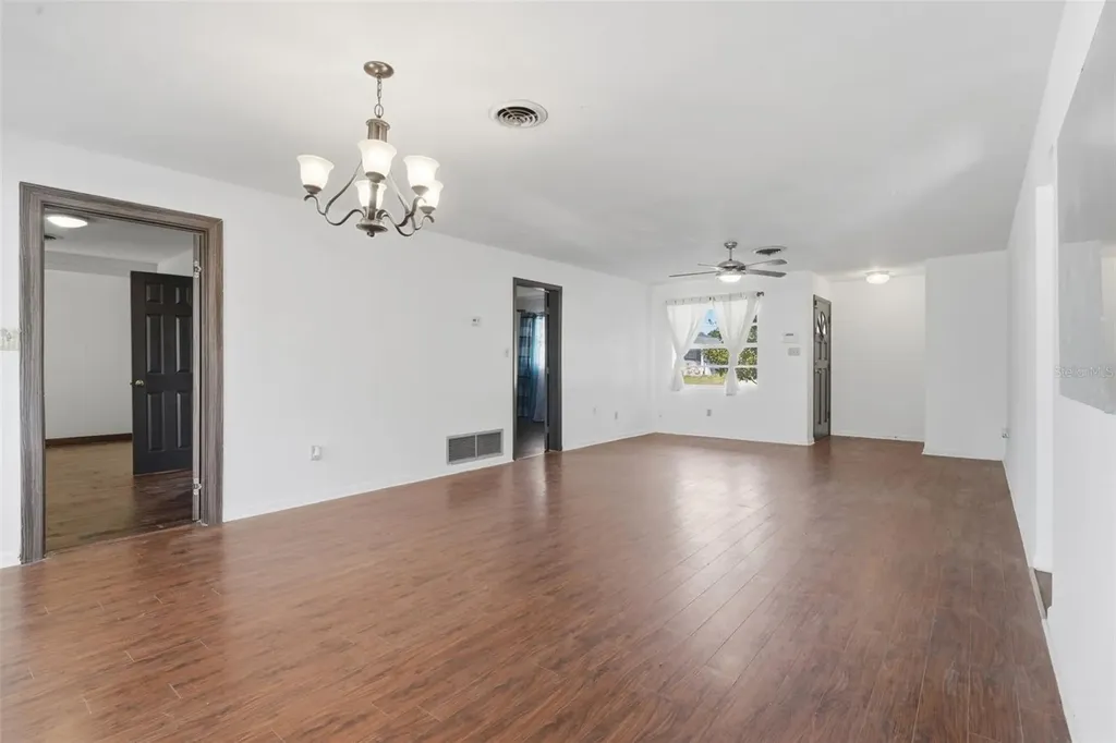 4510 Fetrow Drive Orlando FL 32812