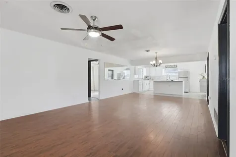4510 Fetrow Drive Orlando FL 32812