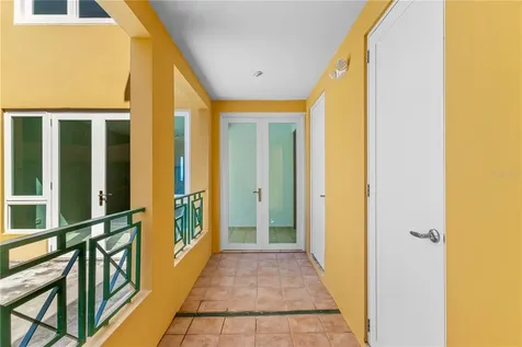 10 H Rio Grande PR 00745