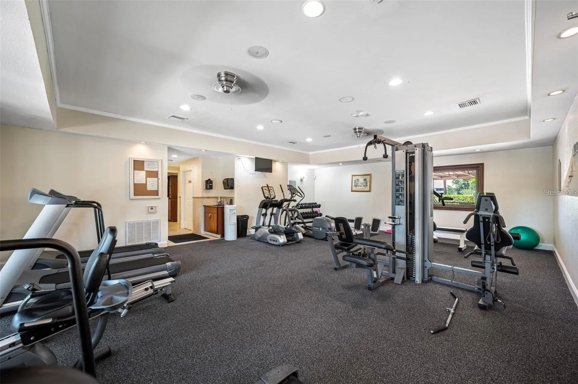 10265 Gandy Boulevard N St Petersburg FL 33702