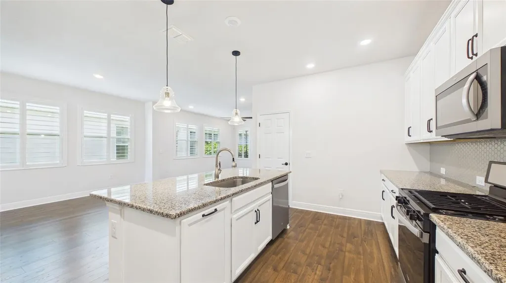 13890 Kingfisher Glen Drive Lithia FL 33547