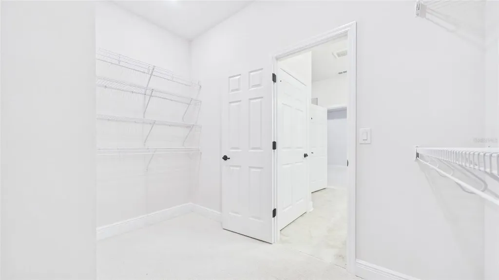 13890 Kingfisher Glen Drive Lithia FL 33547