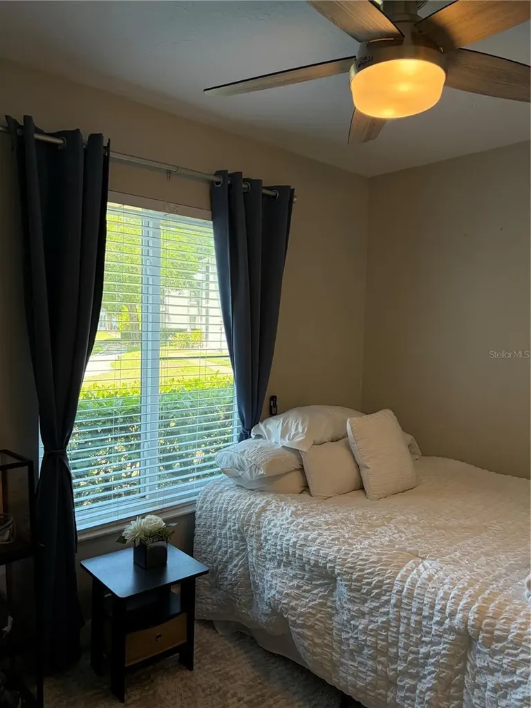 1225 Pine Ridge Circle W Tarpon Springs FL 34688