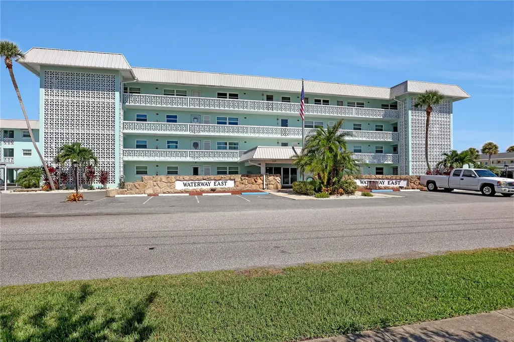 325 N Causeway New Smyrna Beach FL 32169