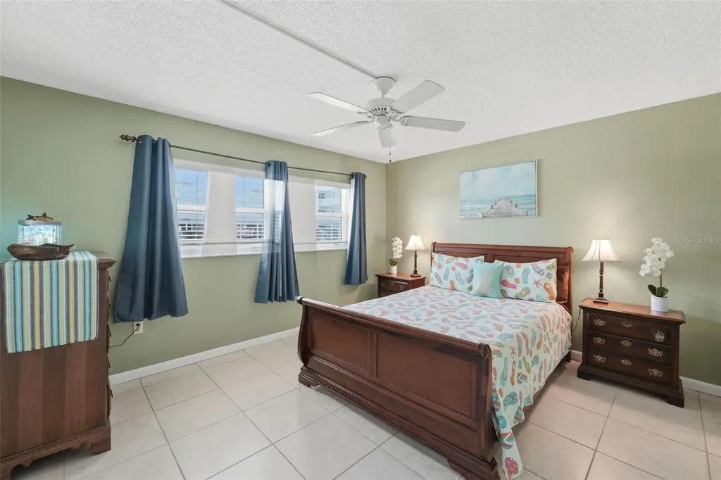 325 N Causeway New Smyrna Beach FL 32169
