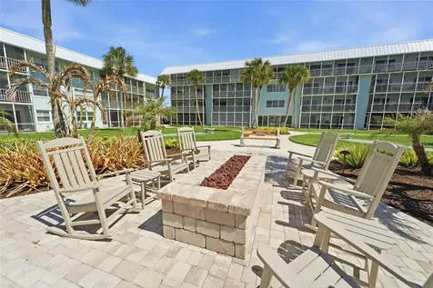 325 N Causeway New Smyrna Beach FL 32169