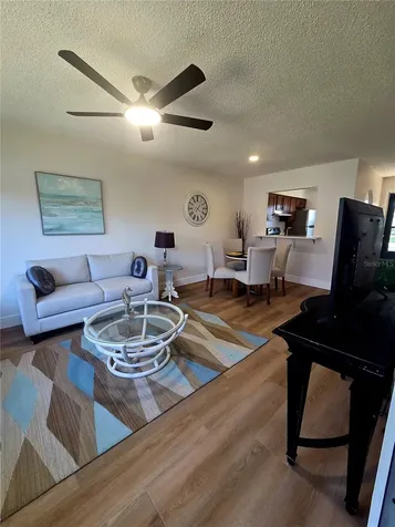 13719 Mission Oaks Boulevard Seminole FL 33776