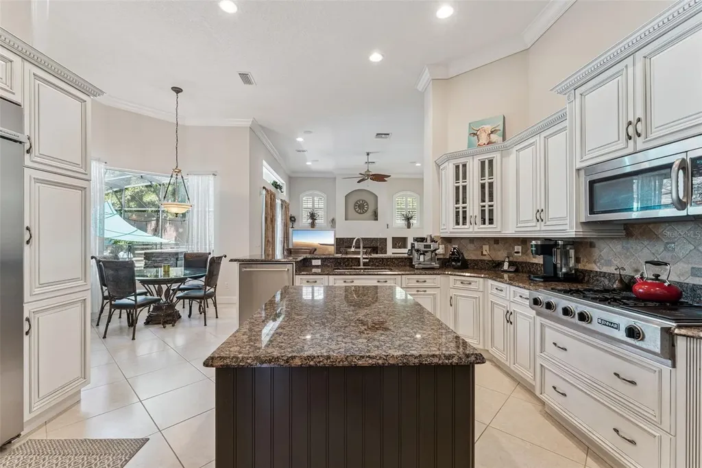 8225 Lynch Drive Orlando FL 32835