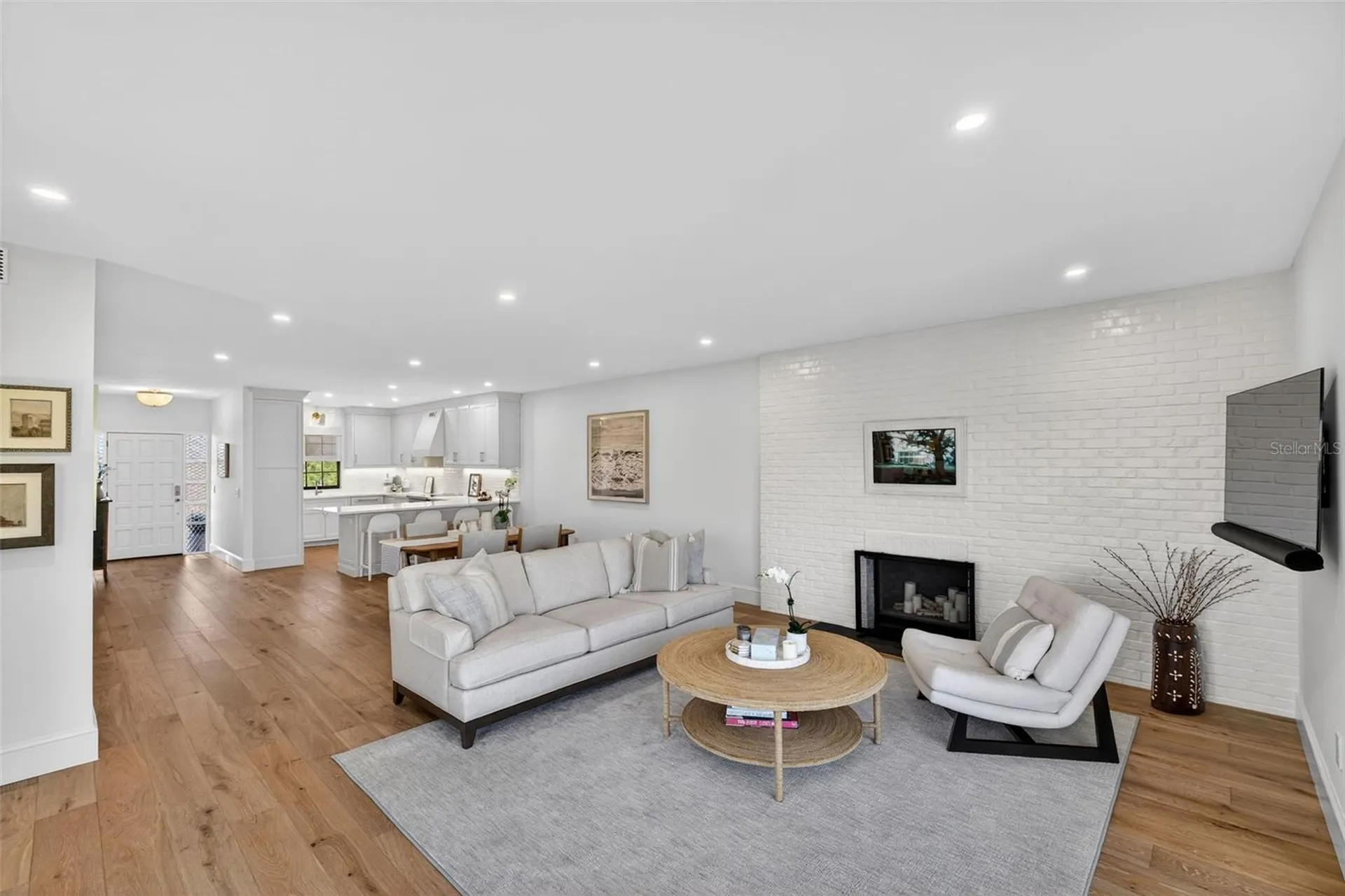 106 S Interlachen Avenue Winter Park FL 32789