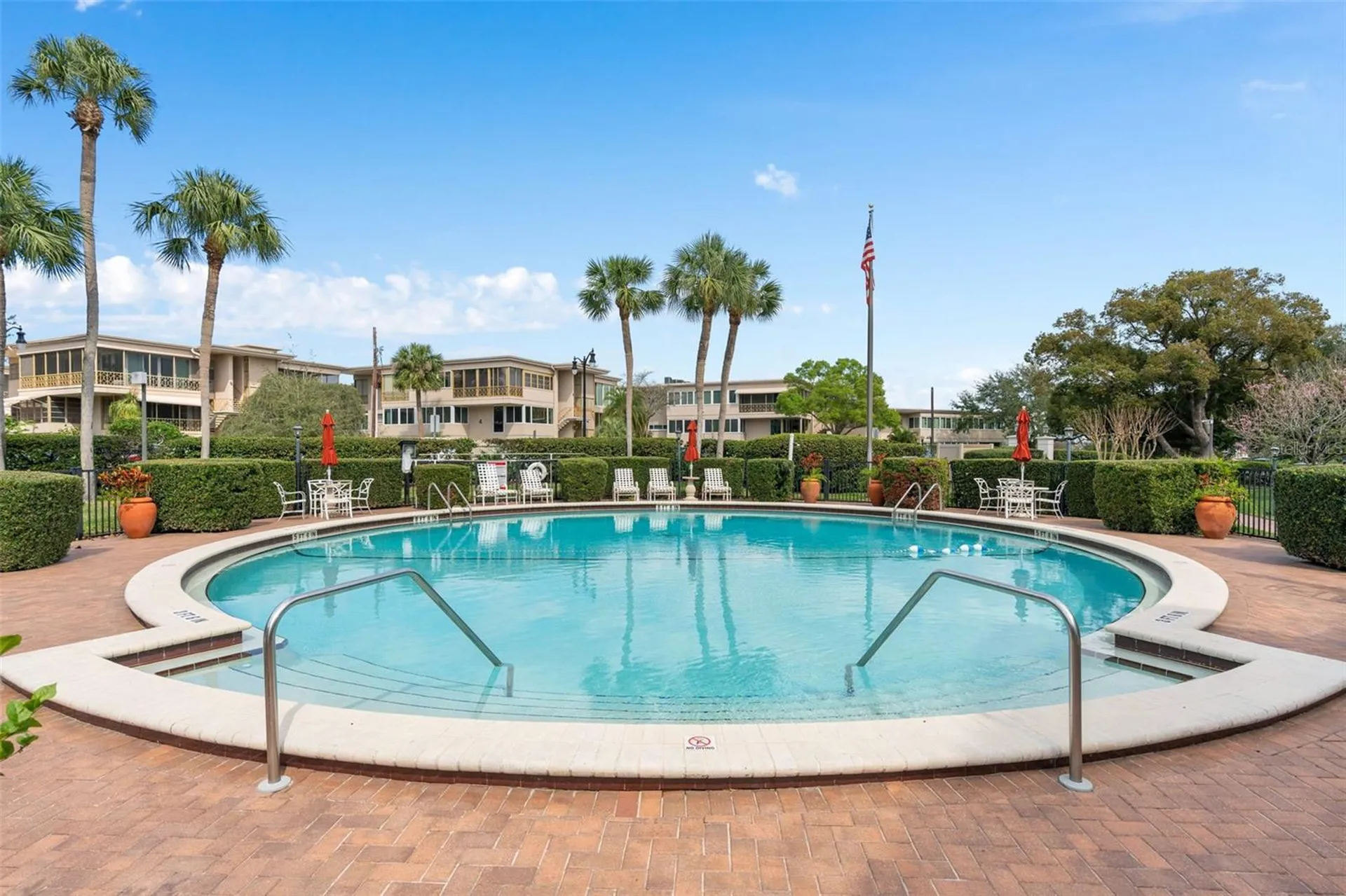 106 S Interlachen Avenue Winter Park FL 32789