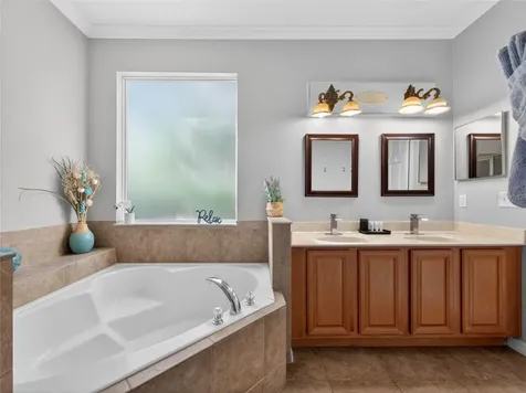 242 Solana Circle Davenport FL 33897