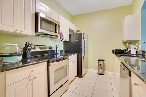 2300 Silver Palm Drive Kissimmee FL 34747