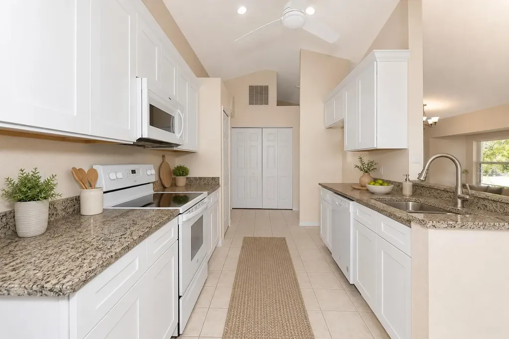 1401 Hedgewood Circle North Port FL 34288