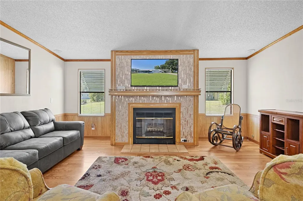 13904 County Road 109d Lady Lake FL 32159