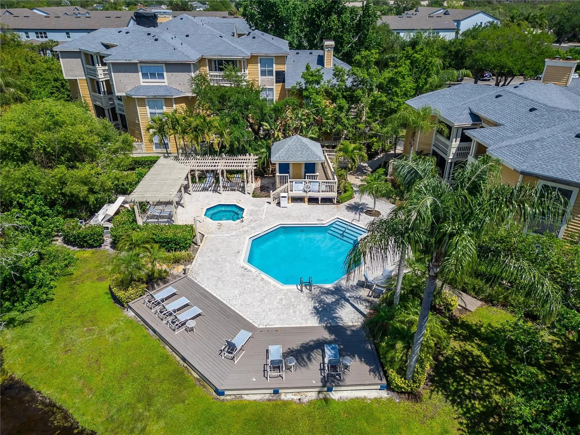 115 112th Avenue NE St Petersburg FL 33716