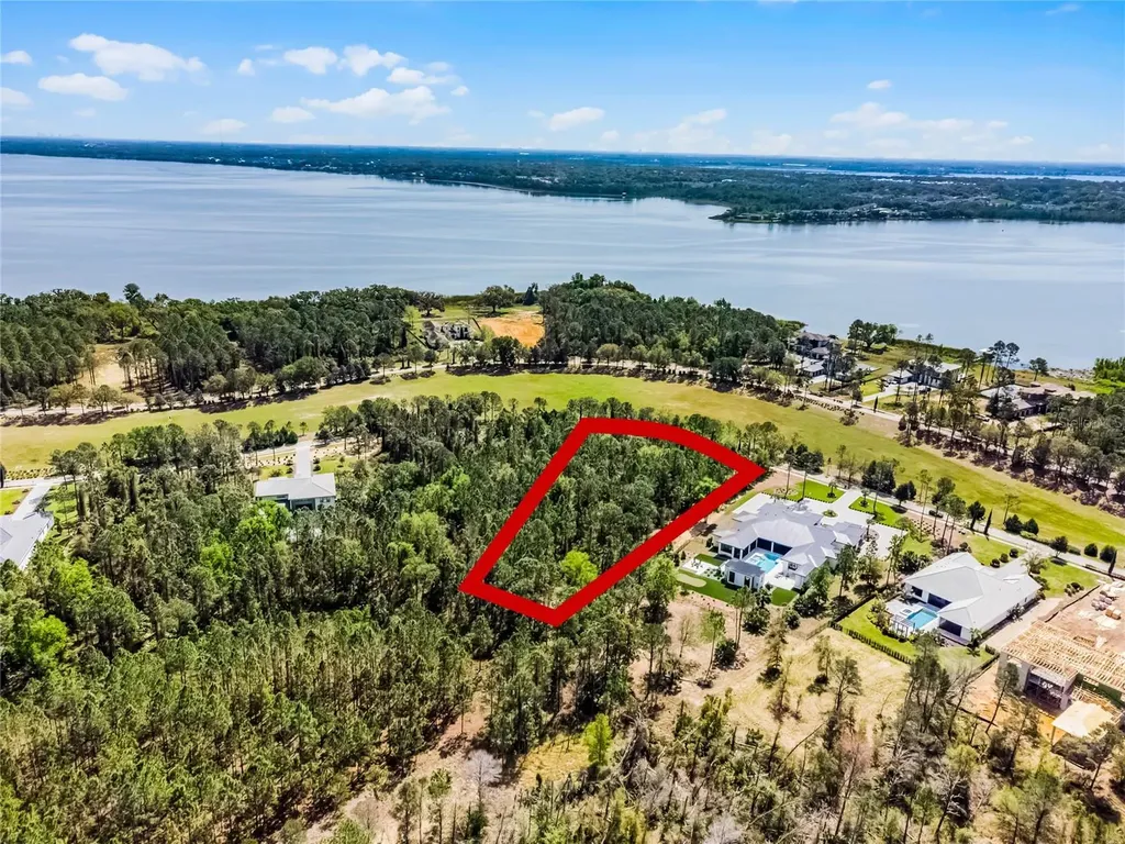 15946 Pendio Drive Bella Collina FL 34756