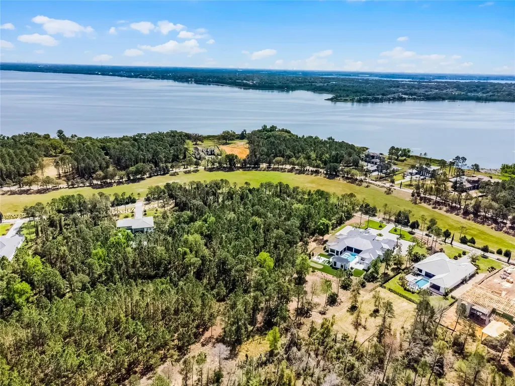 15946 Pendio Drive Bella Collina FL 34756
