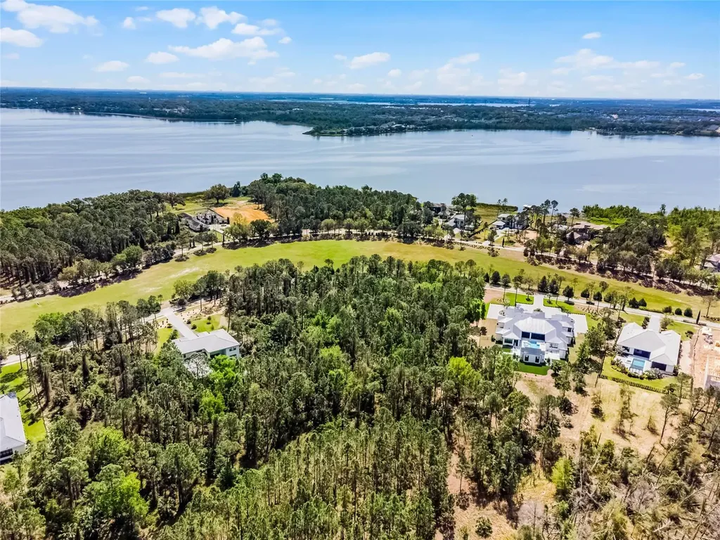 15946 Pendio Drive Bella Collina FL 34756