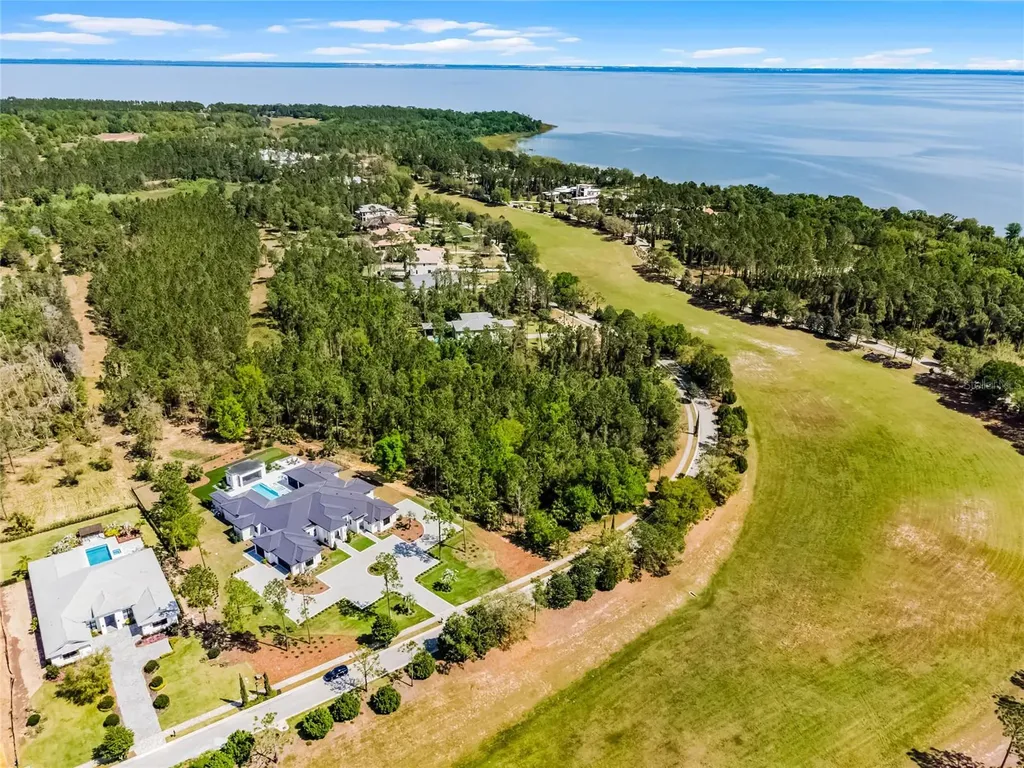 15946 Pendio Drive Bella Collina FL 34756
