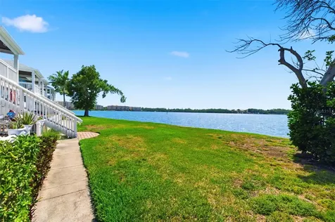 5107 Salmon Drive SE St Petersburg FL 33705