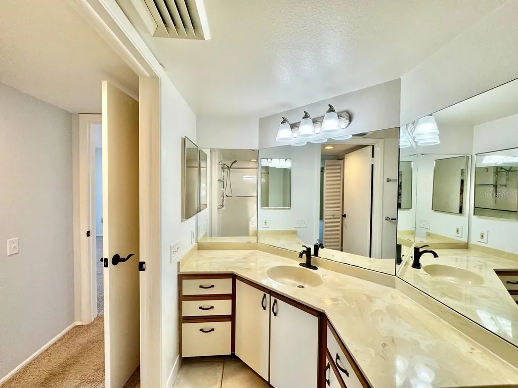 2333 Feather Sound Drive Clearwater FL 33762