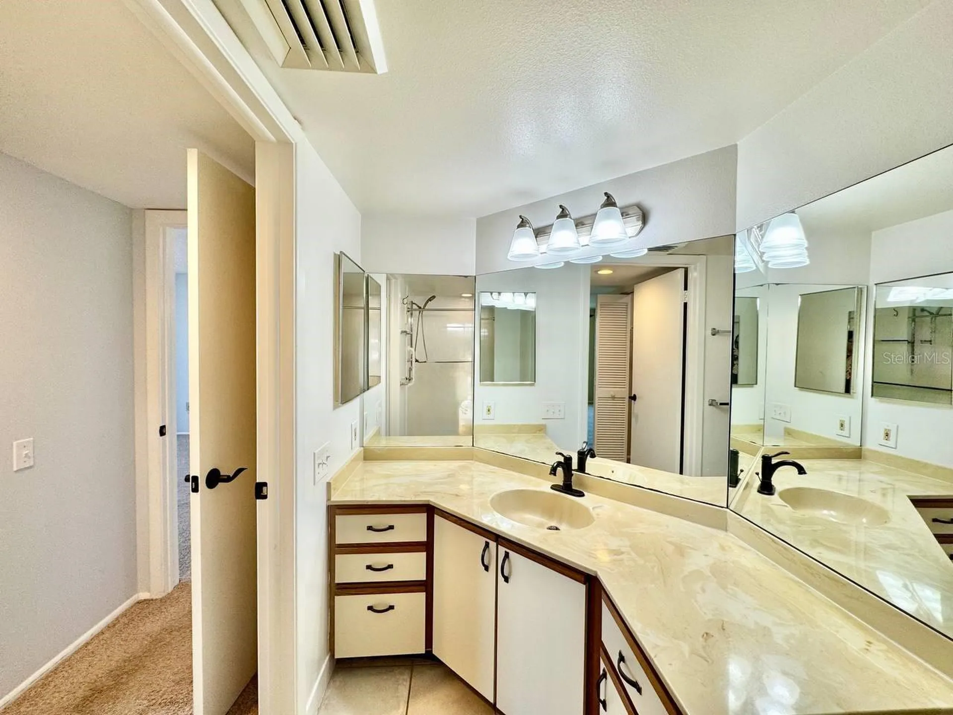 2333 Feather Sound Drive Clearwater FL 33762