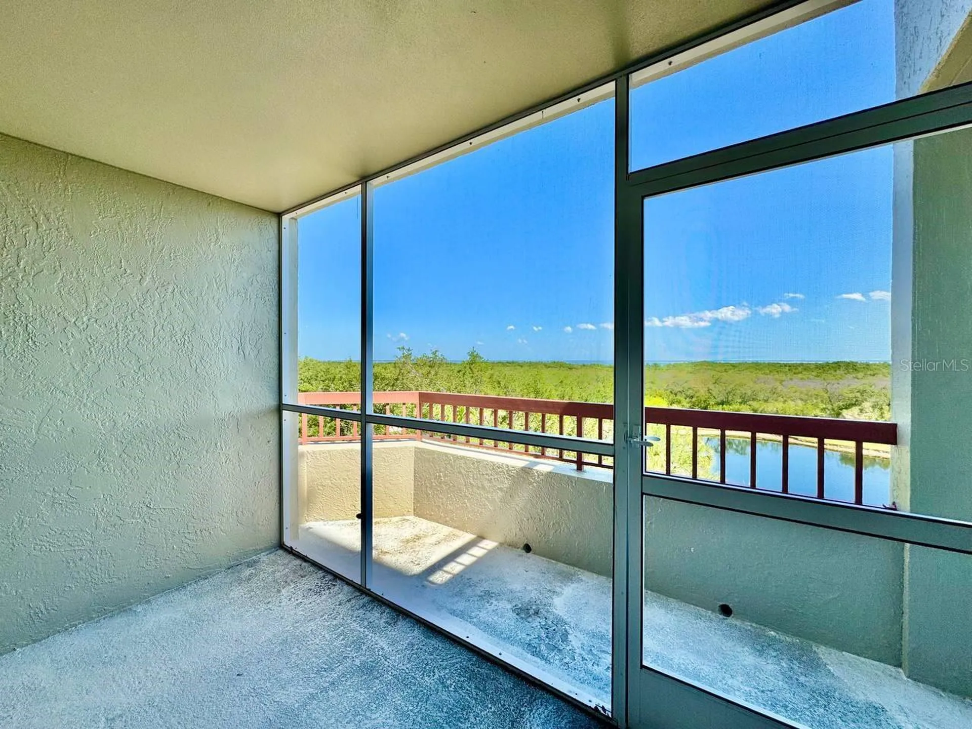 2333 Feather Sound Drive Clearwater FL 33762