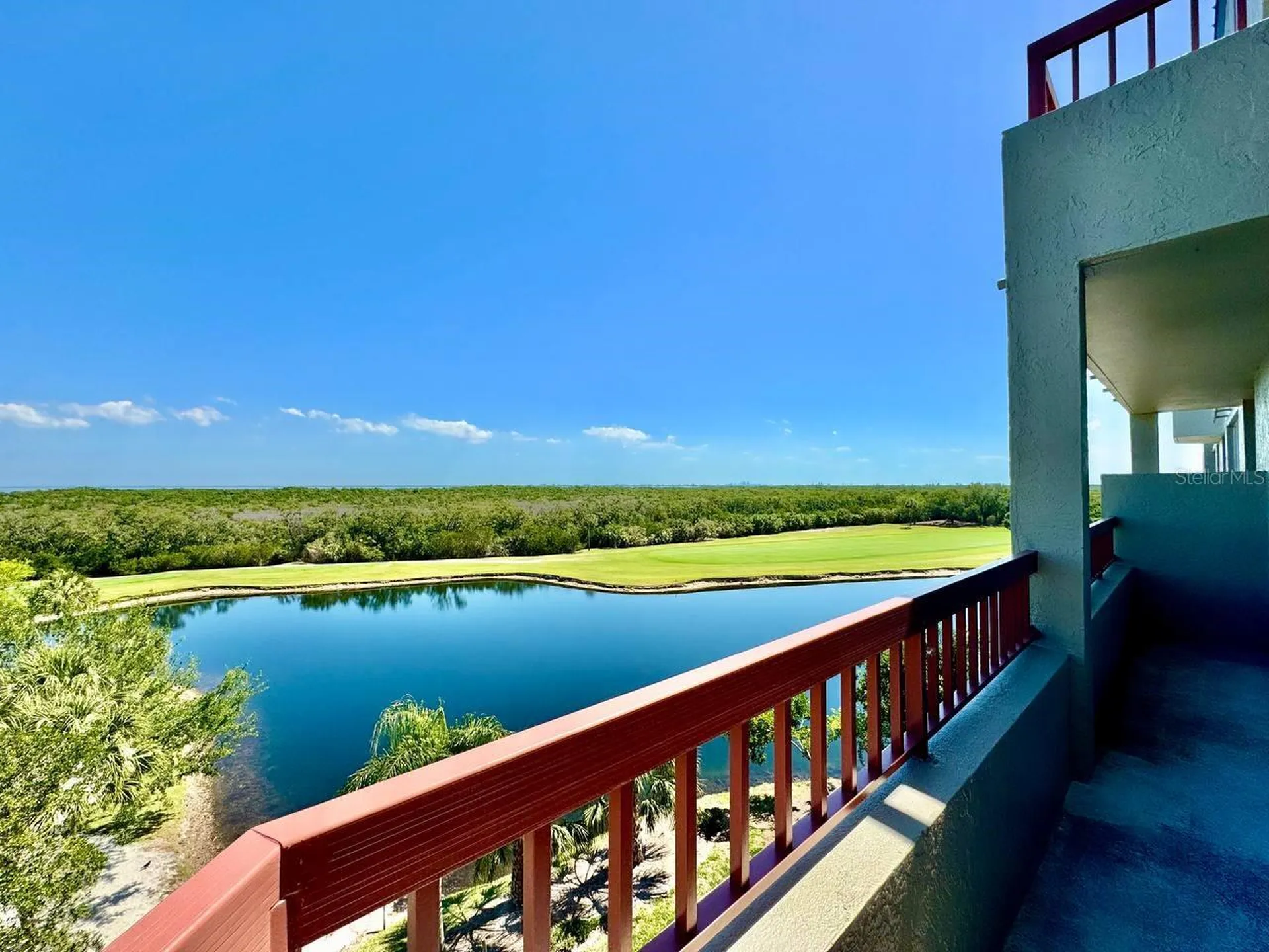 2333 Feather Sound Drive Clearwater FL 33762