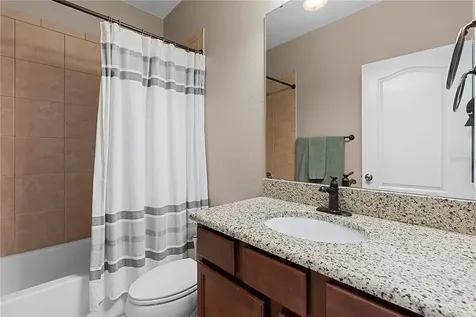 5327 Factors Walk Drive Sanford FL 32771