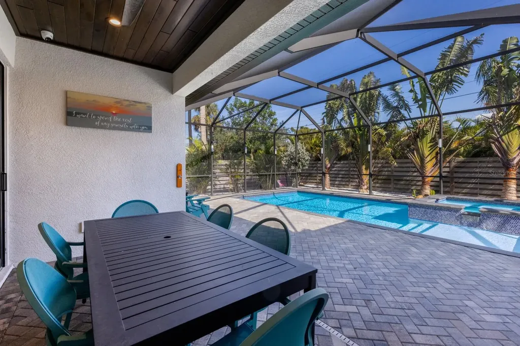 2823 Marshall Drive Sarasota FL 34239