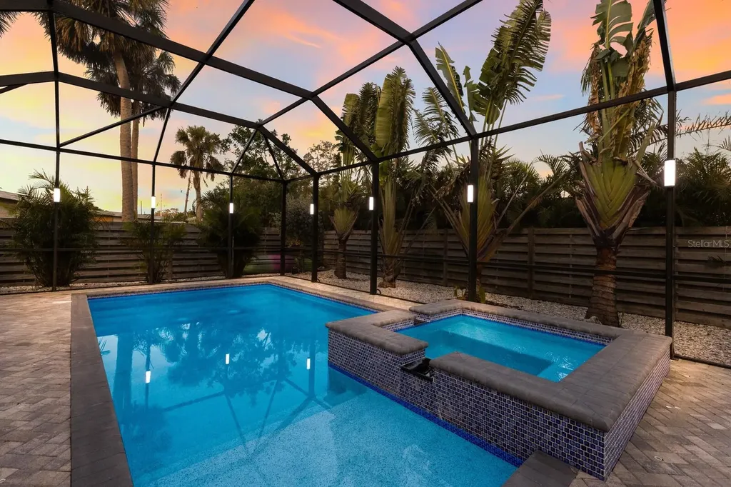 2823 Marshall Drive Sarasota FL 34239