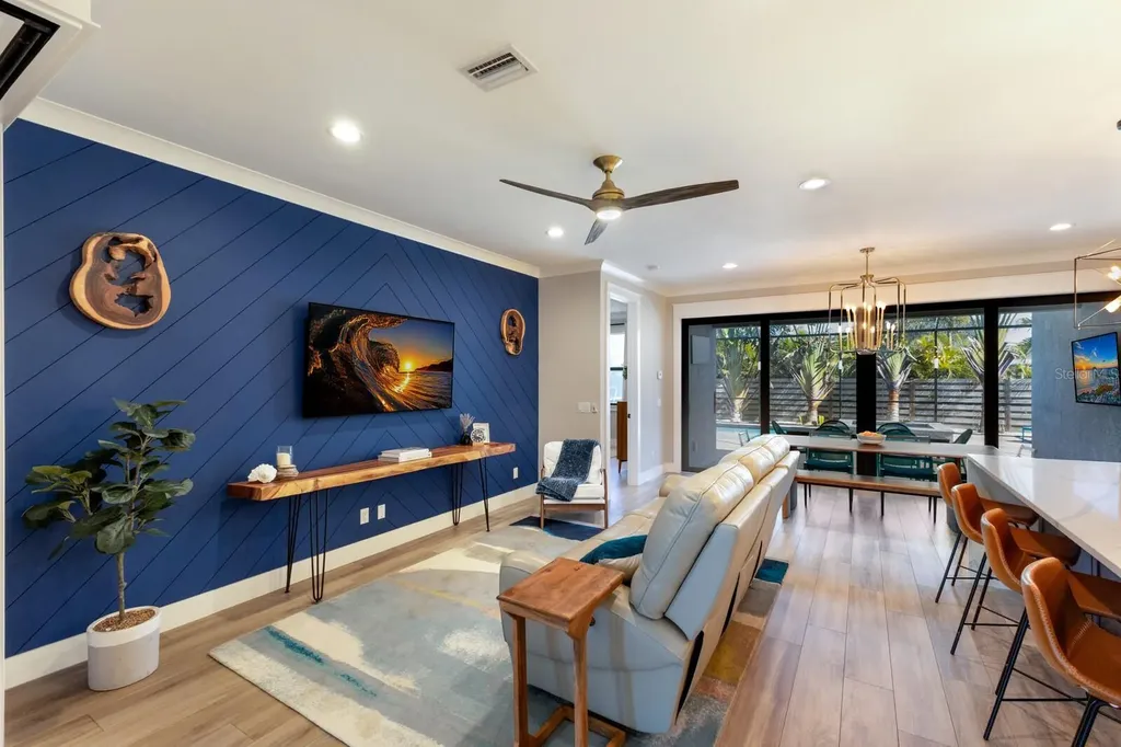 2823 Marshall Drive Sarasota FL 34239