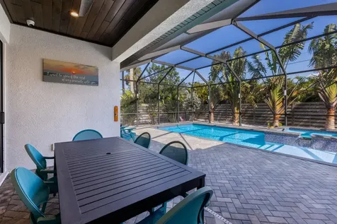 2823 Marshall Drive Sarasota FL 34239