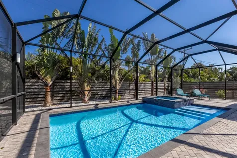 2823 Marshall Drive Sarasota FL 34239