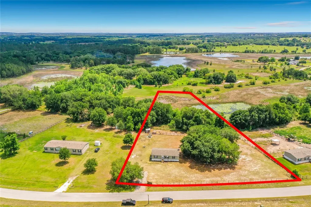 8108 Sergeant Pepper Drive Howey In The Hills FL 34737