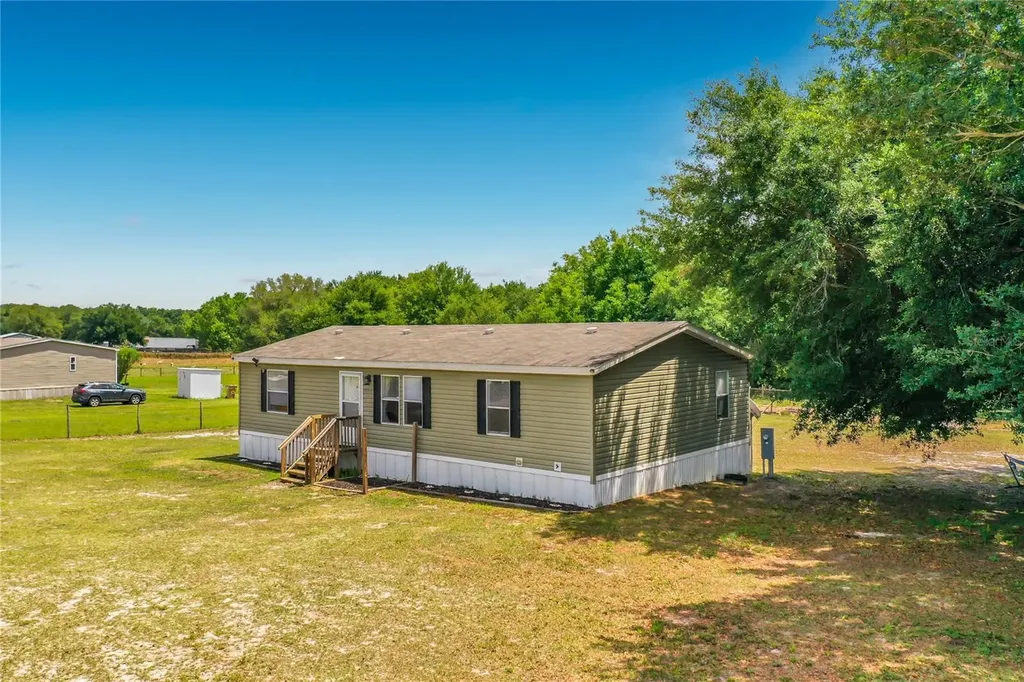 8108 Sergeant Pepper Drive Howey In The Hills FL 34737