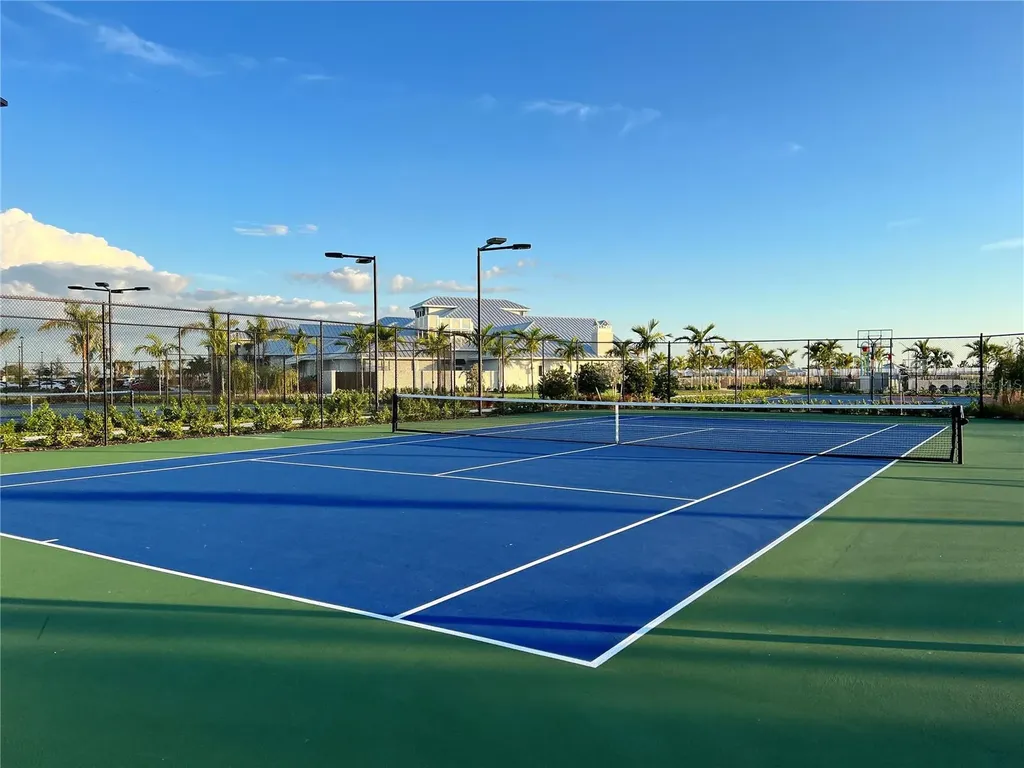 16309 Tradewind Terrace Lakewood Ranch FL 34211