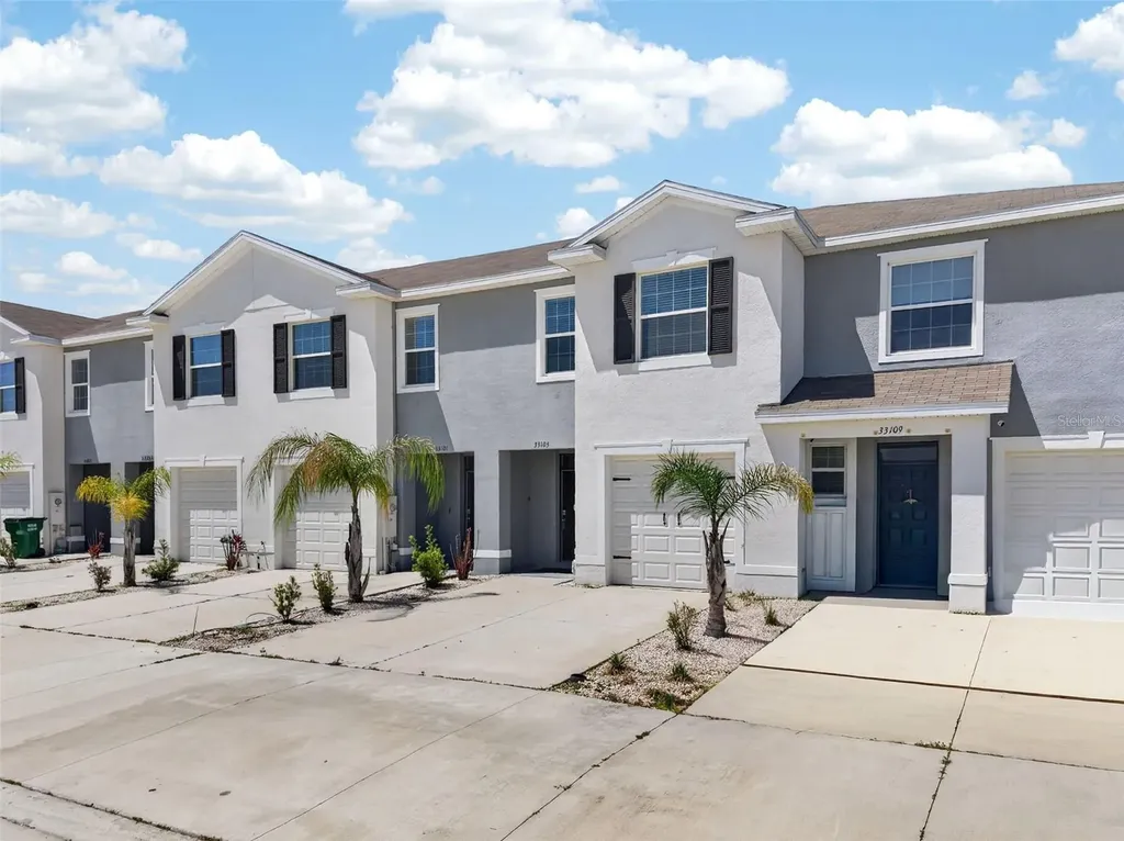 33105 Major Oak Drive Wesley Chapel FL 33545